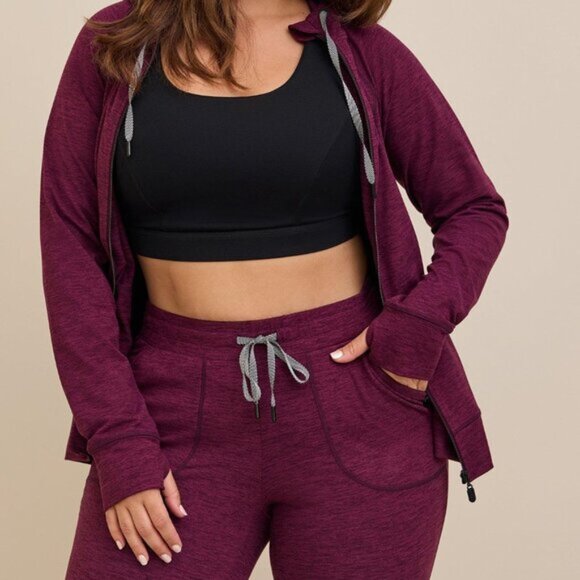 Torrid Purple Happy Camper Jogger Super Soft Performance Jersey Crop Size 3 NWOT - Picture 4 of 8